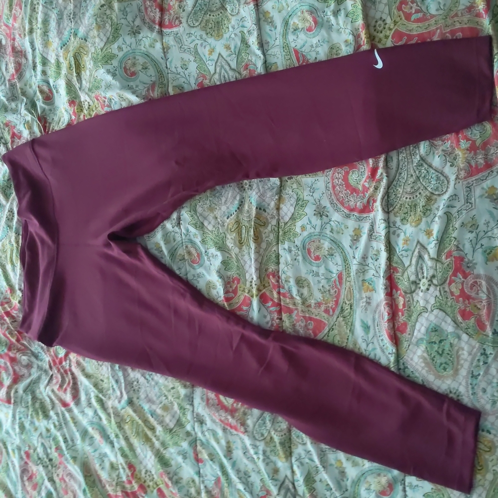 Nike Brand Ladies Yoga Pants